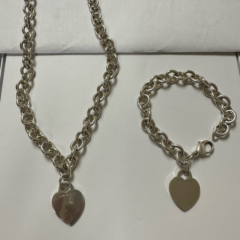 Tiffany & Co. necklace and bracelet set.  Used.  Authentic!!